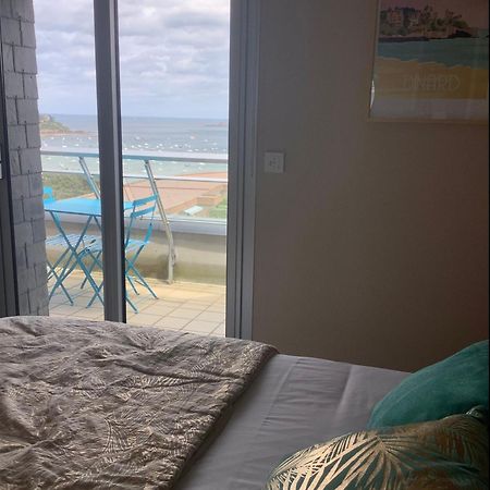 דינאר Heol - Appartement 2 Chambres - Vue Mer Et Parking מראה חיצוני תמונה